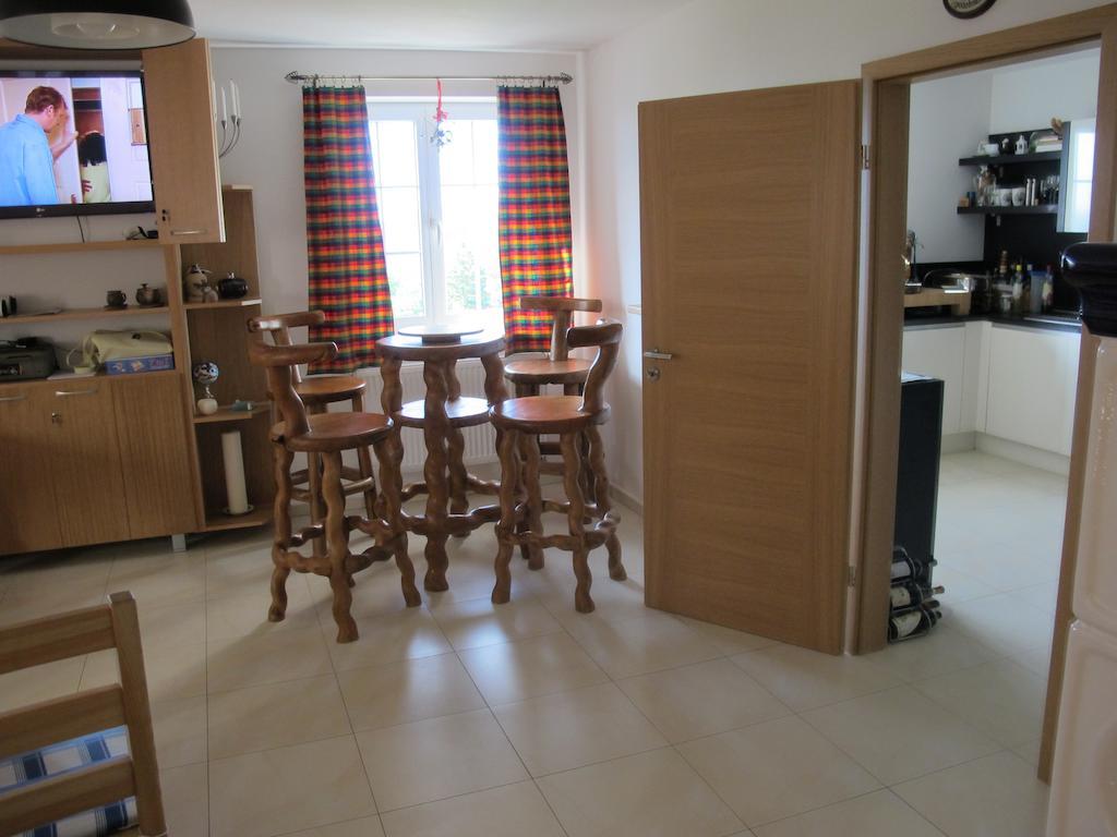 Koenig-In Hotel Hojsova Stráž Buitenkant foto